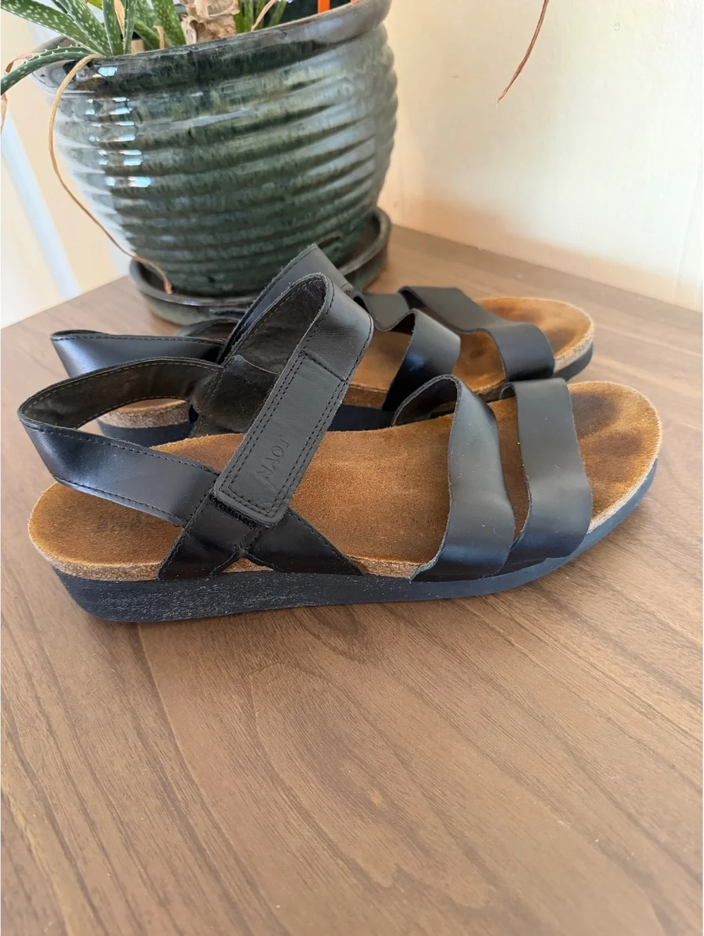 Naot Kayla Black Leather Cork Footbed Wedge Sandals Womens EU 41